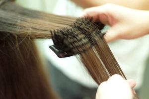 小顔矯正で浮腫みを取り、小顔になれる!